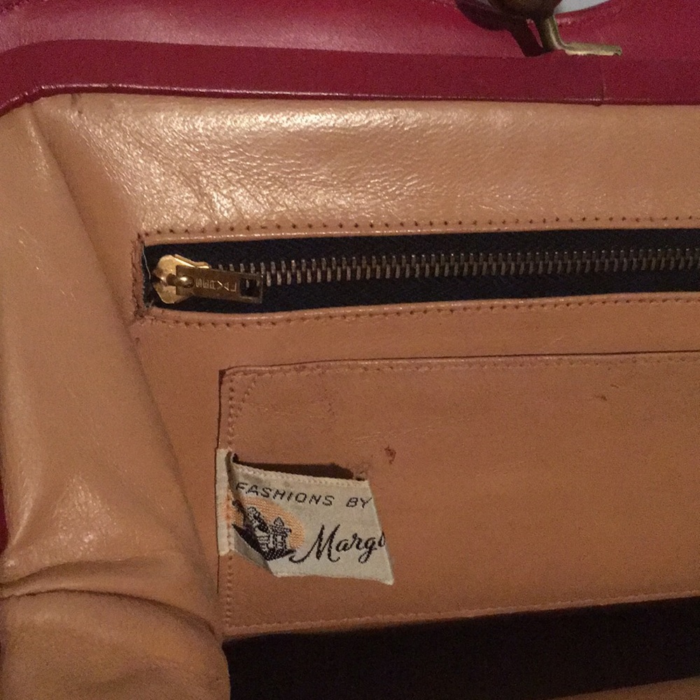 Vintage Red Leather Handbag - Picture 3 of 8